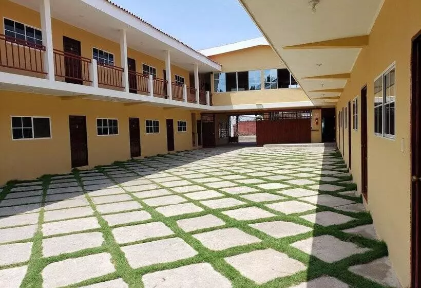 هتل Real Costa Inn