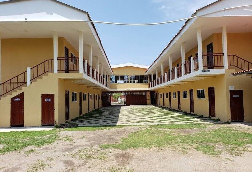 هتل Real Costa Inn