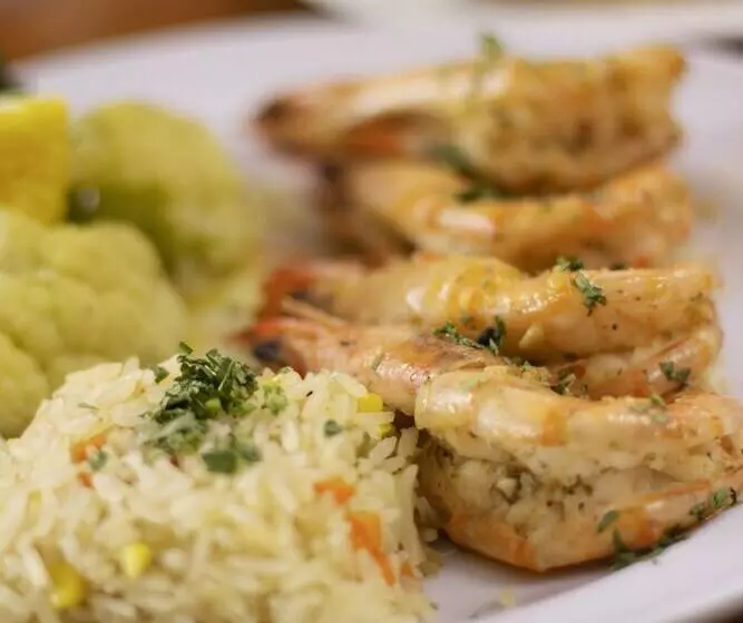 هتل Real Costa Inn