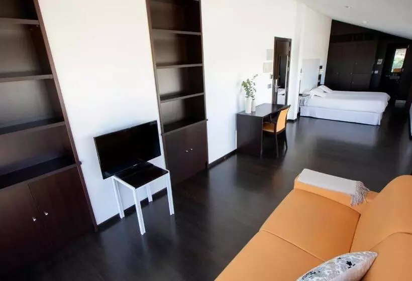 교외 호텔 Las Monteras