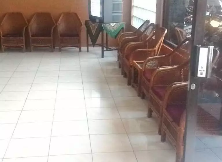 Hotell Tosari Malang