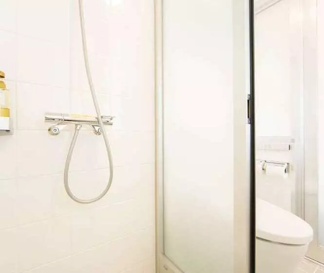 בית מלון כפרי Urbain Hiroshima Central