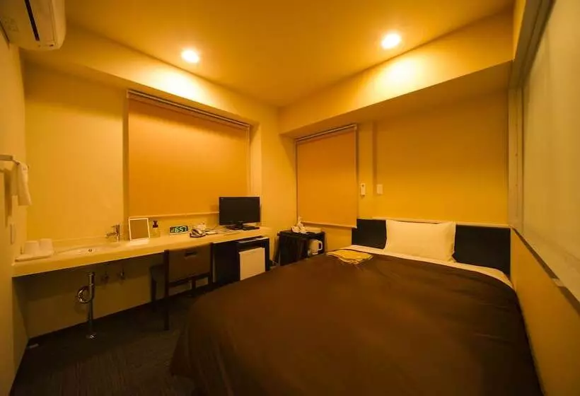 בית מלון כפרי Urbain Hiroshima Central