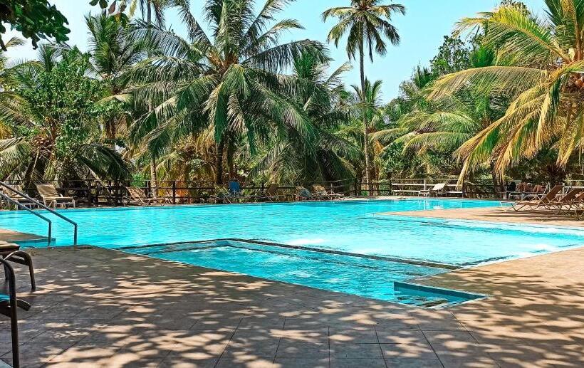 Lagoon Paradise Beach Resort