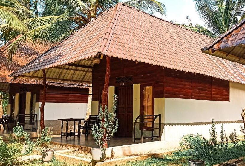 Lagoon Paradise Beach Resort