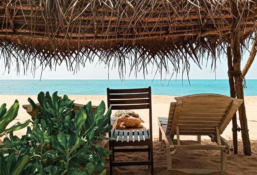 Lagoon Paradise Beach Resort