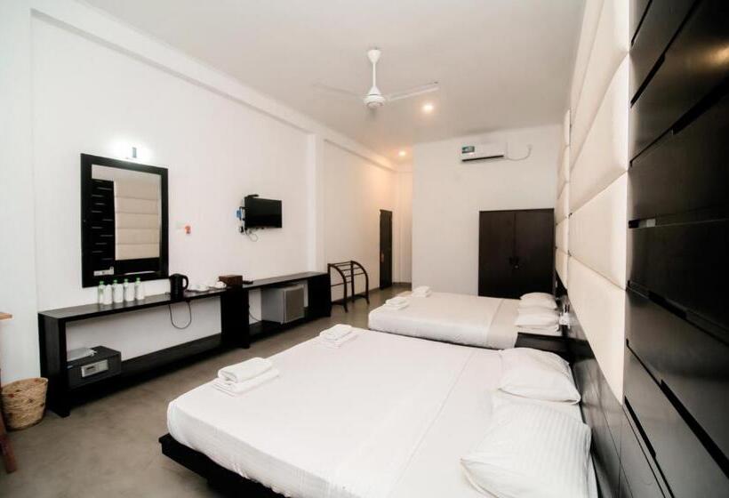 Lagoon Paradise Beach Resort