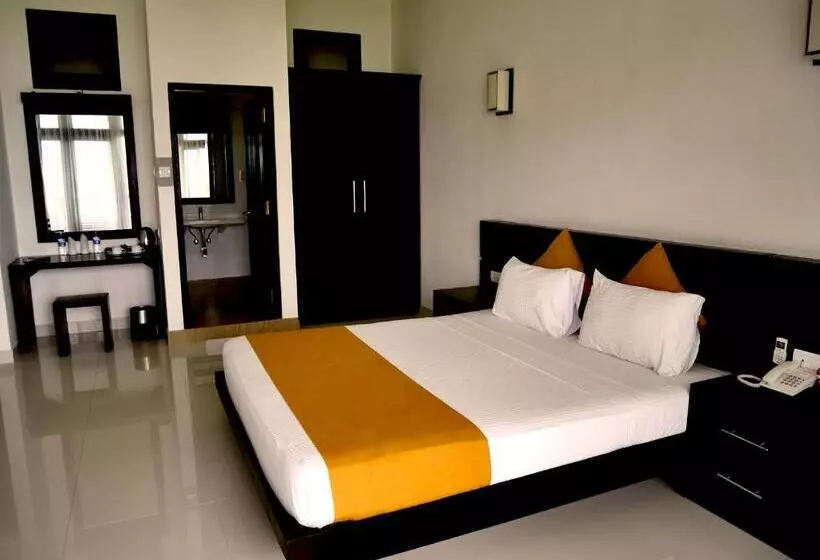 Lagoon Paradise Beach Resort