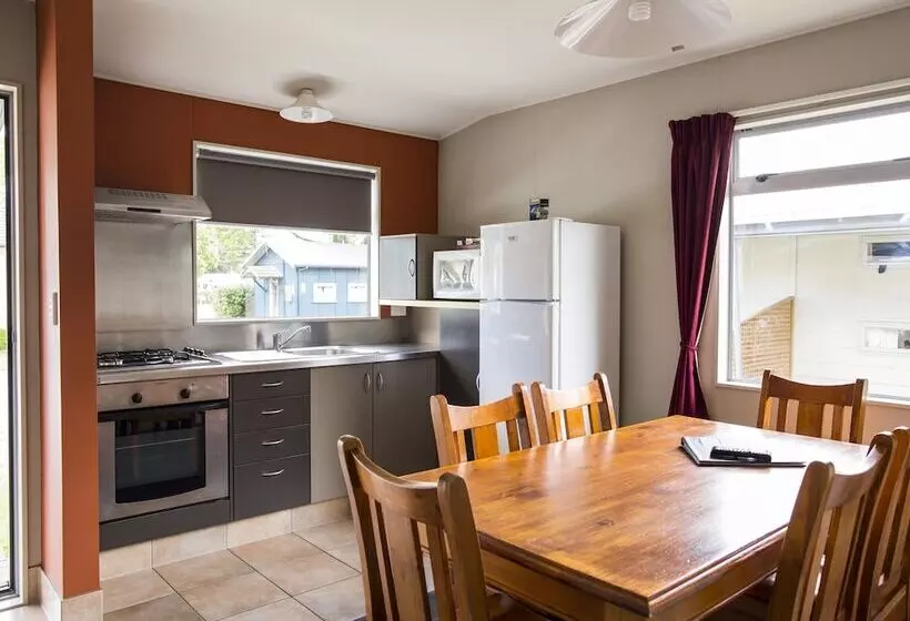 مُتل Kennedy Park Resort Napier