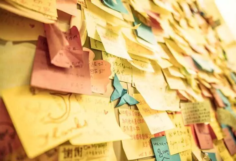 On My Way Taipei Hostel