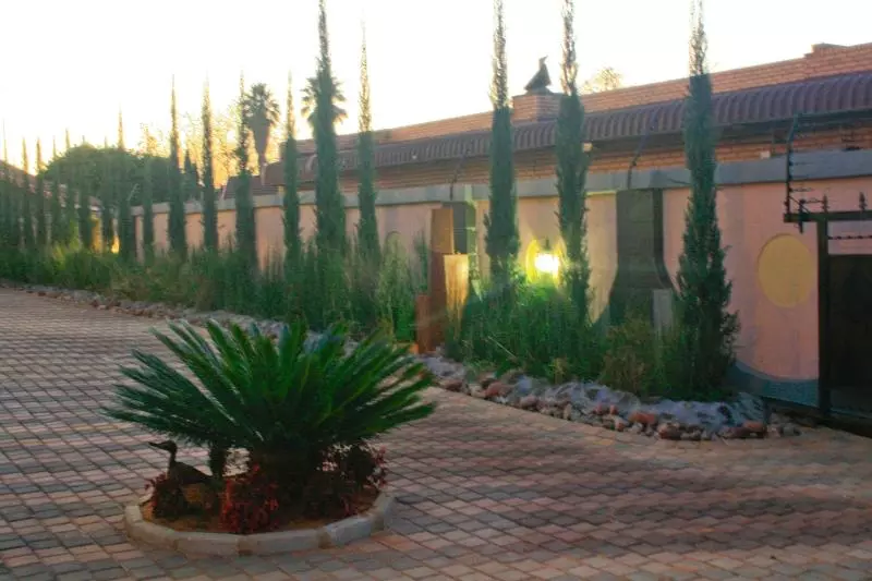 Пансион Eco Park Lodge