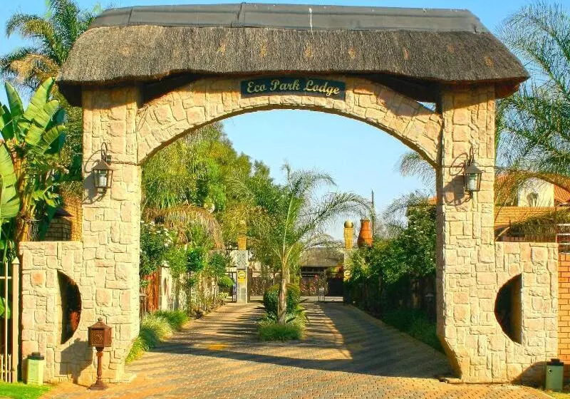 Пансион Eco Park Lodge