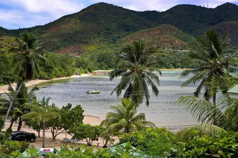 پانسیون Sea View Lodge