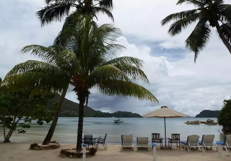 پانسیون Sea View Lodge