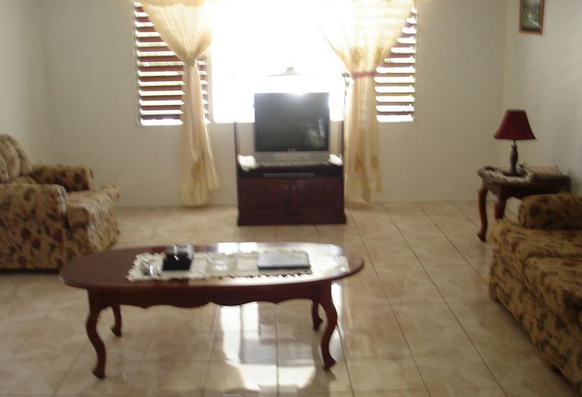 پانسیون Treasure Bay Guesthouse