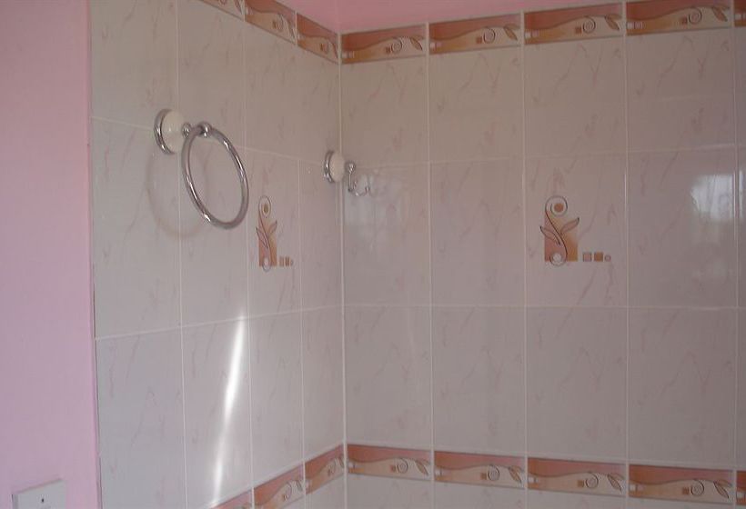 پانسیون Treasure Bay Guesthouse