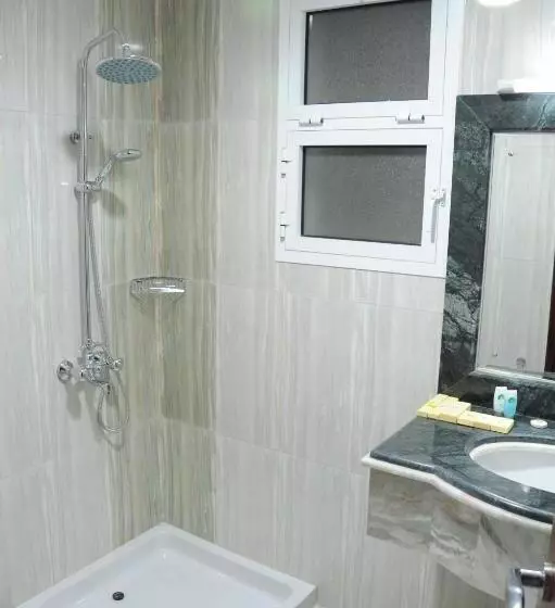 Pioneer Hotel Apartments Muscat