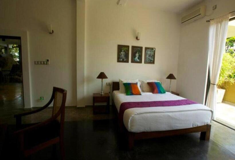 Mangrove Escapes Resort