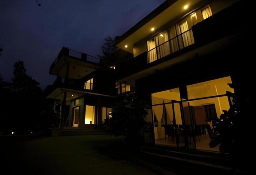 Mangrove Escapes Resort