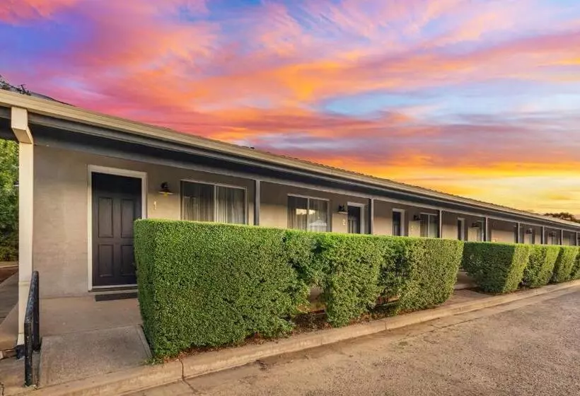 Burringa Garden Motel