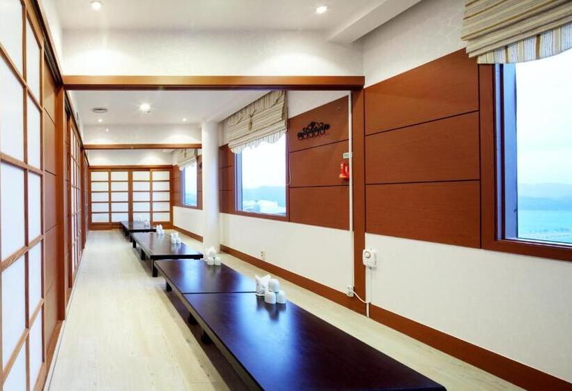 Hanwha Resort Daecheon Paros