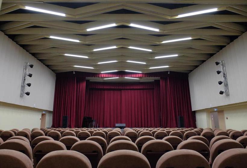 בית מלון כפרי Akter Resort