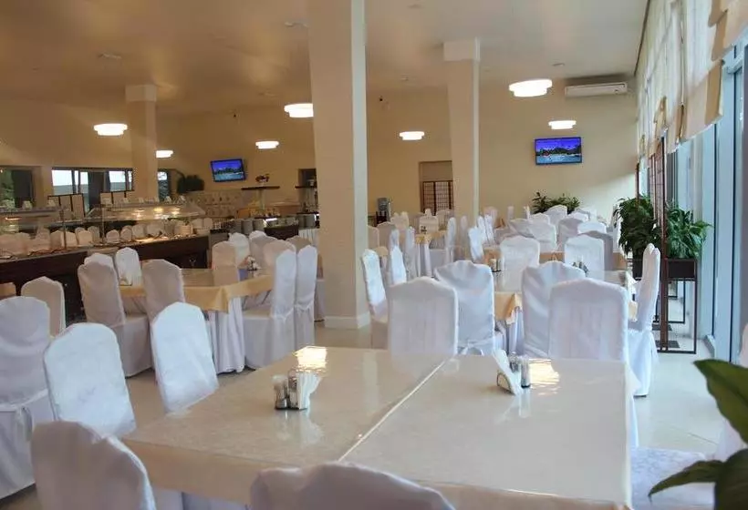 בית מלון כפרי Akter Resort