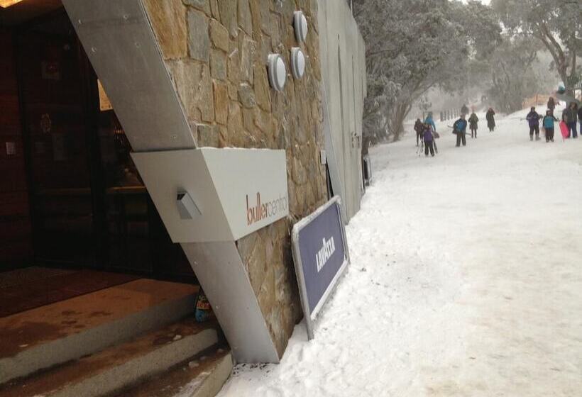 ホテル Buller Central