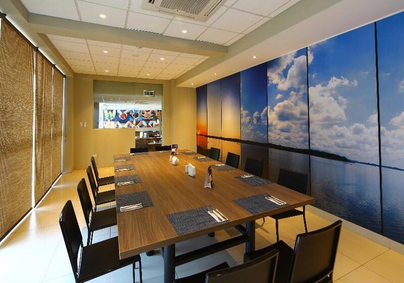 ホテル Casa Andina Select Pucallpa