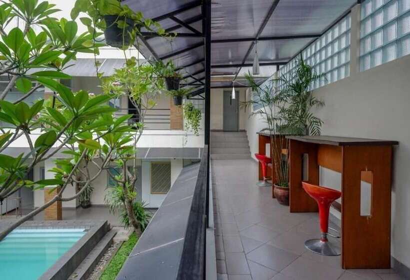 فندق Dinasty Smart