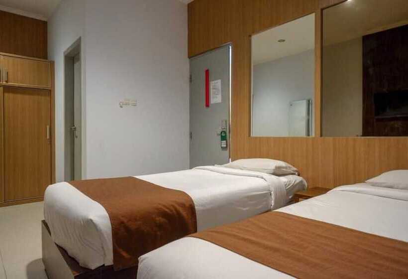 فندق Dinasty Smart