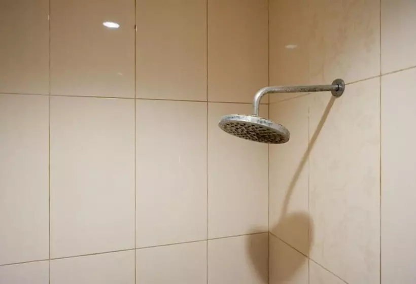 فندق Dinasty Smart