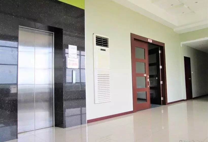 Hotel Marianne Suites