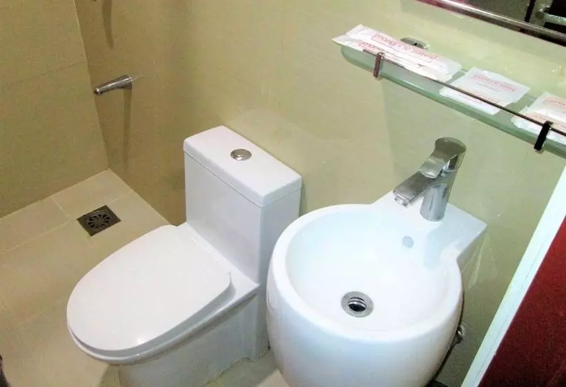 Hotel Marianne Suites