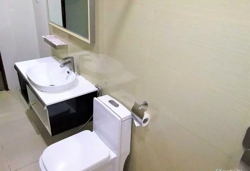 Hotel Marianne Suites