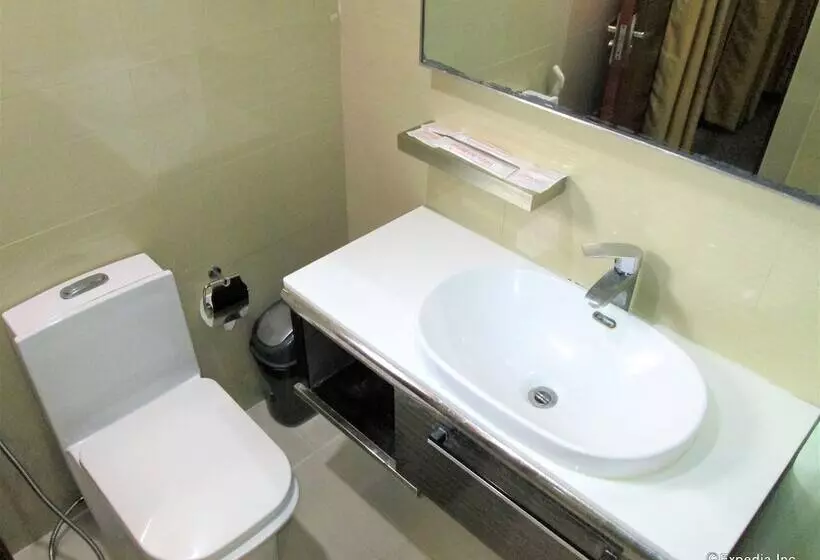 Hotel Marianne Suites