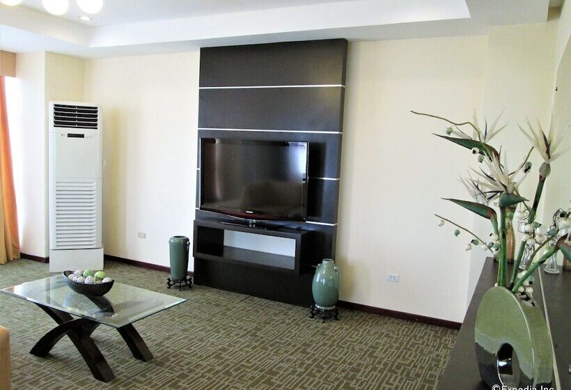 ホテル Marianne Suites