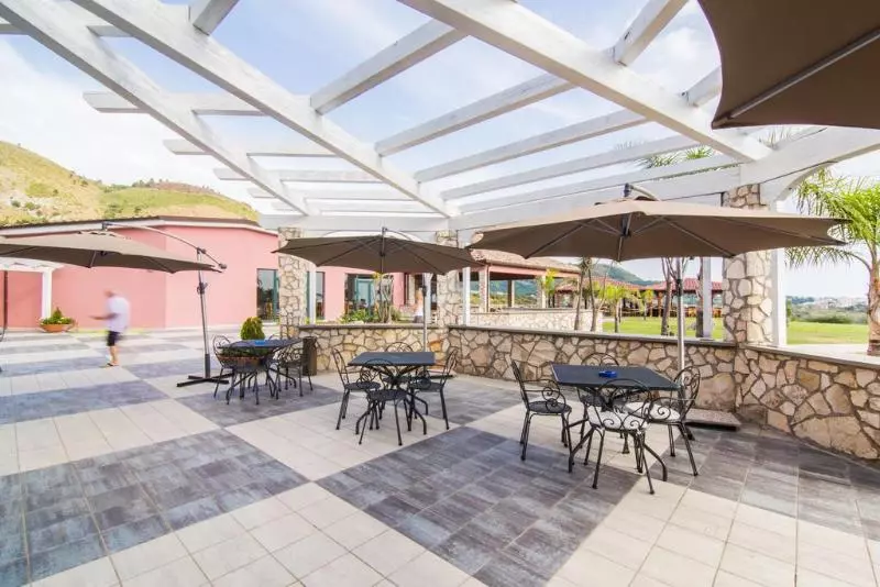 호텔 Nelema Village Resort