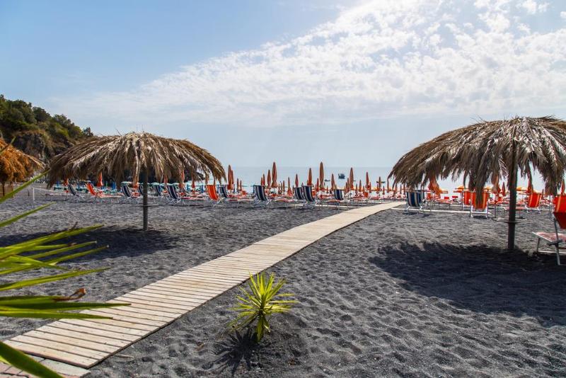 Отель Nelema Village Resort