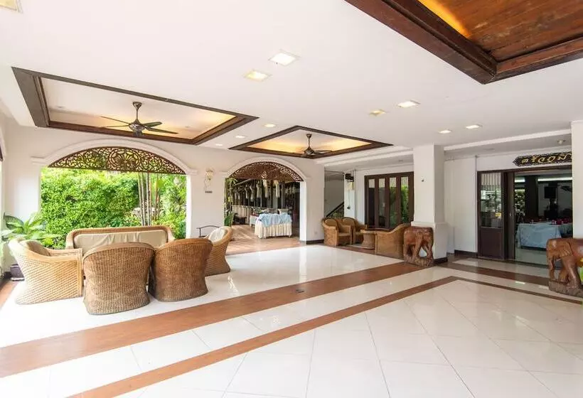 Hotelli Phoomthai Garden