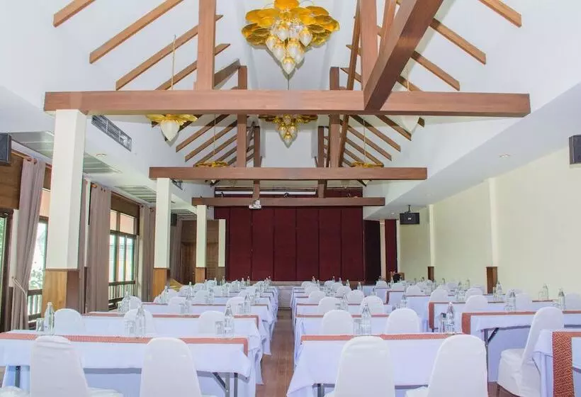 Hotelli Phoomthai Garden