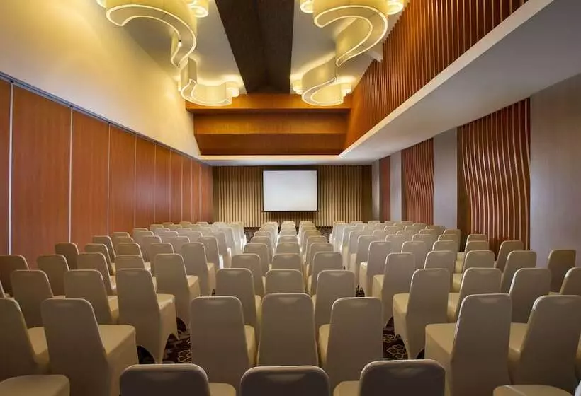 酒店 Santika Banyuwangi