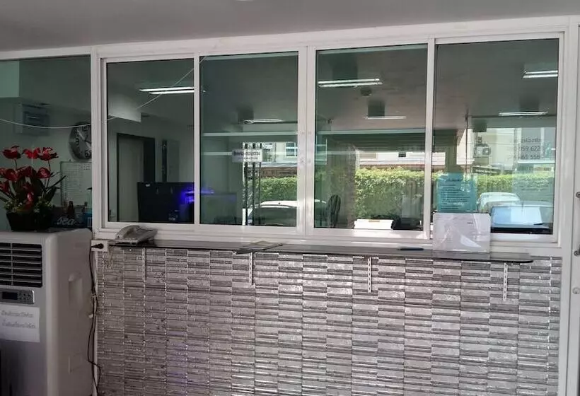 ホテル Say Hi Residences