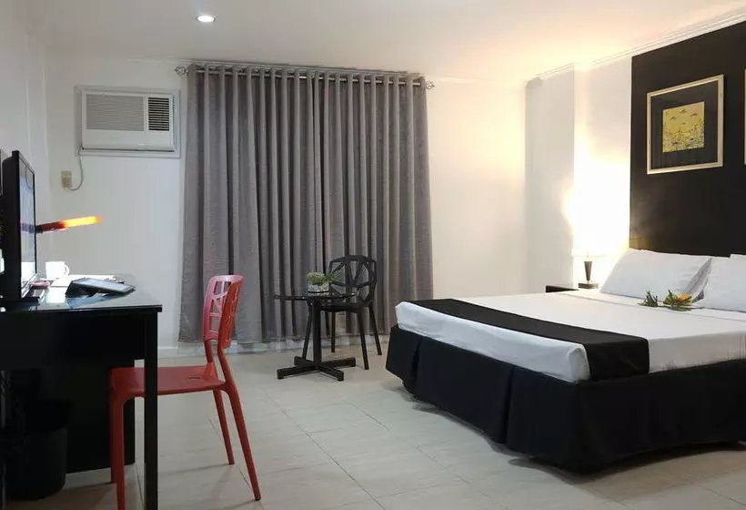 Отель The Contemporary