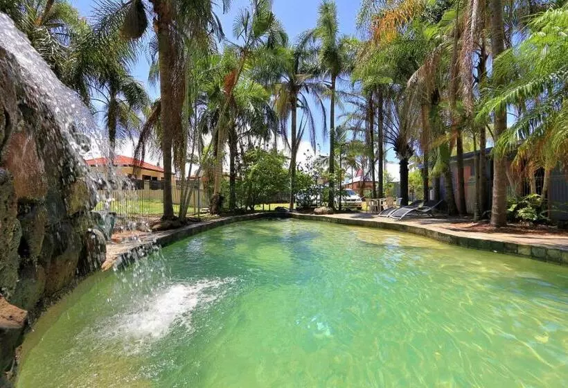 モーテル Bargara Gardens Boutique Villas
