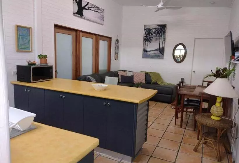モーテル Bargara Gardens Boutique Villas