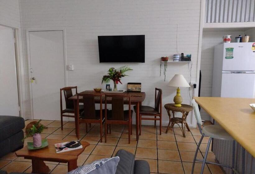 Мотель Bargara Gardens Boutique Villas