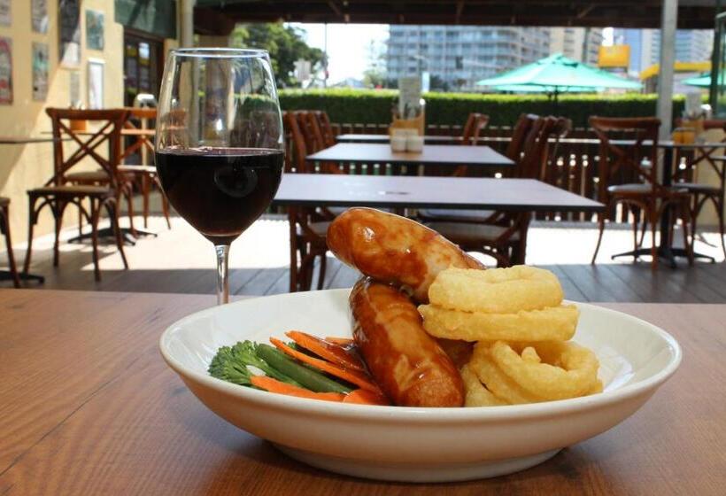 Darcy Arms Hotel Motel