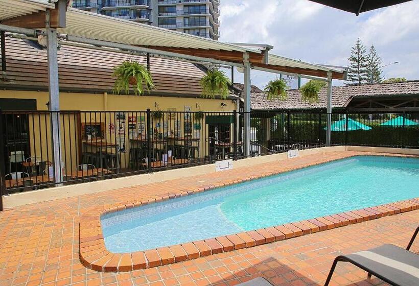 Darcy Arms Hotel Motel