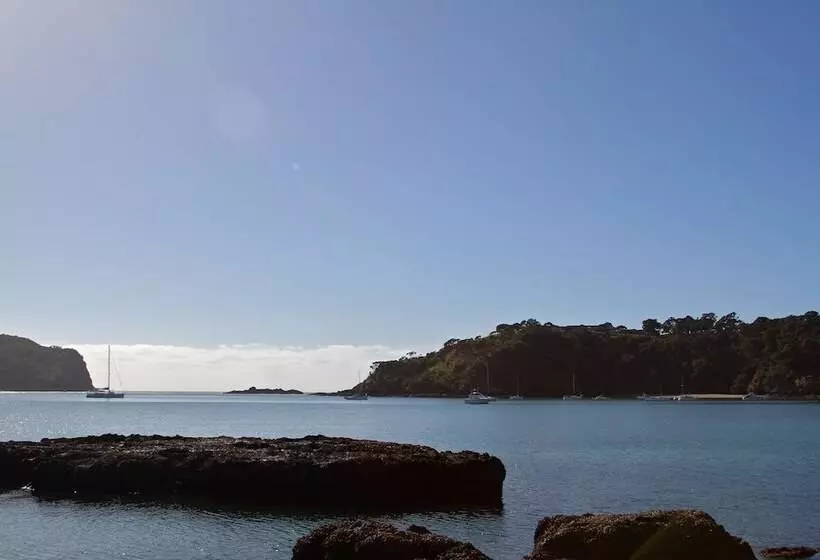 Pacific Rendezvous Resort